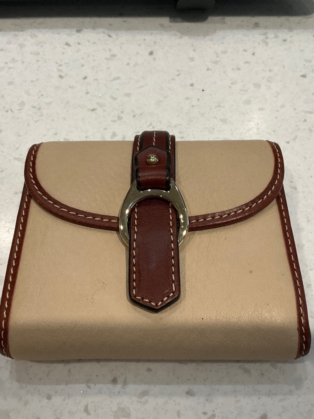 Vintage Dooney & Bourke Beige/British Tan Leather Trifold Wallet Coin Purse